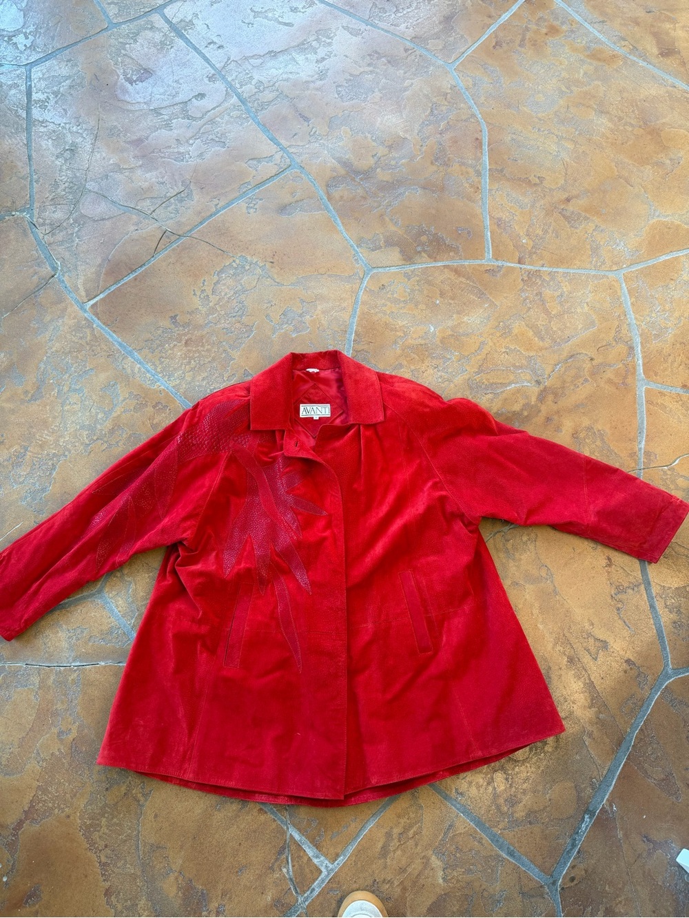Rare VTG AVANTI Women’s Red Suede Jacket w/ Flame Detail Mid-Length M